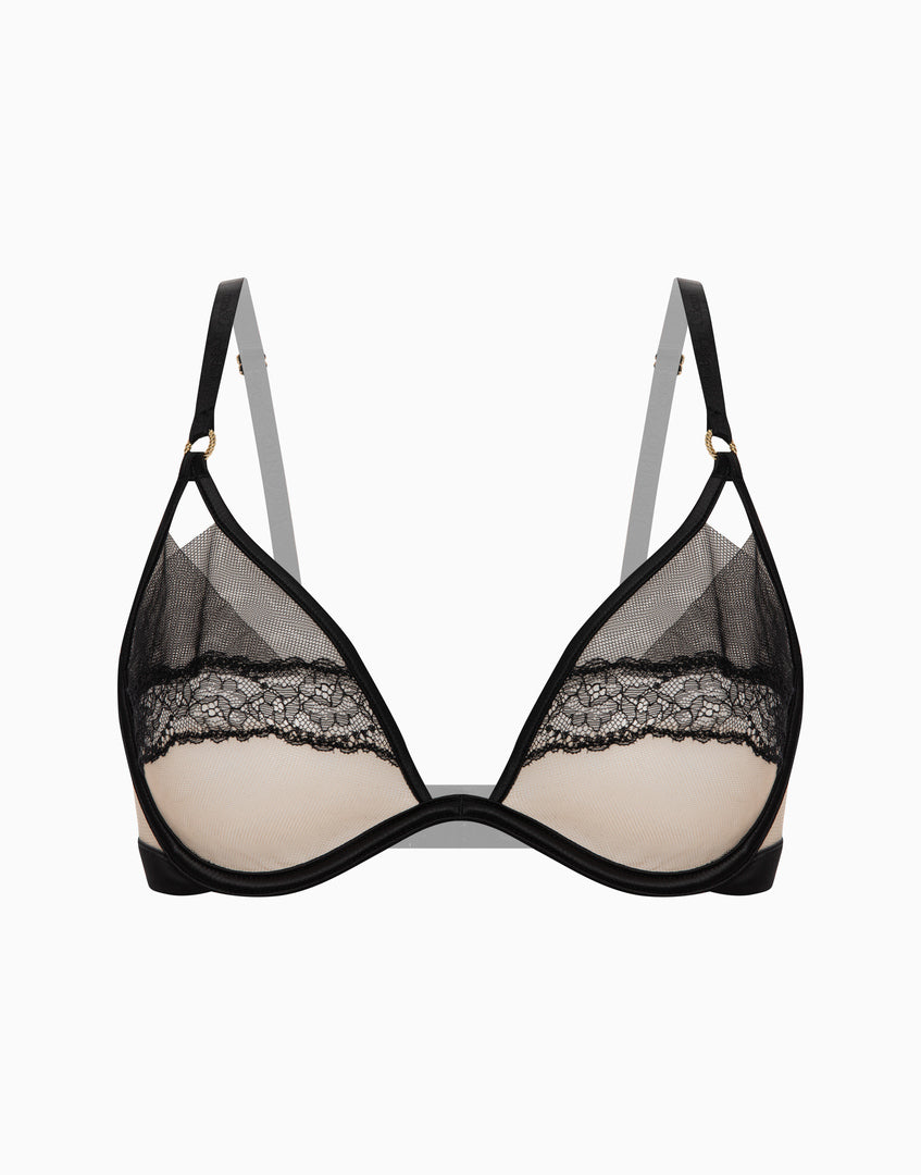 https://onwavecloud.it/incantoitaly/foto/pic_cd11877_1287_nero_nude_3.jpg